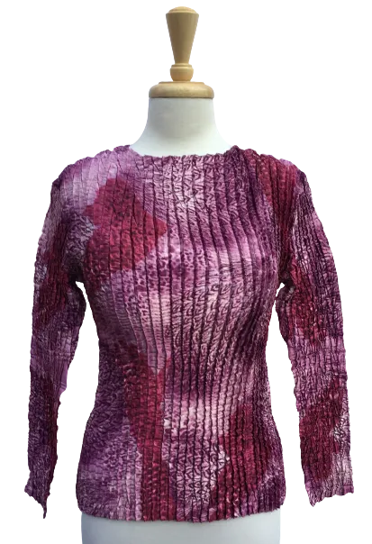 35 Long-sleeve crinkle top with mixed peacock and leopard print. Made in France