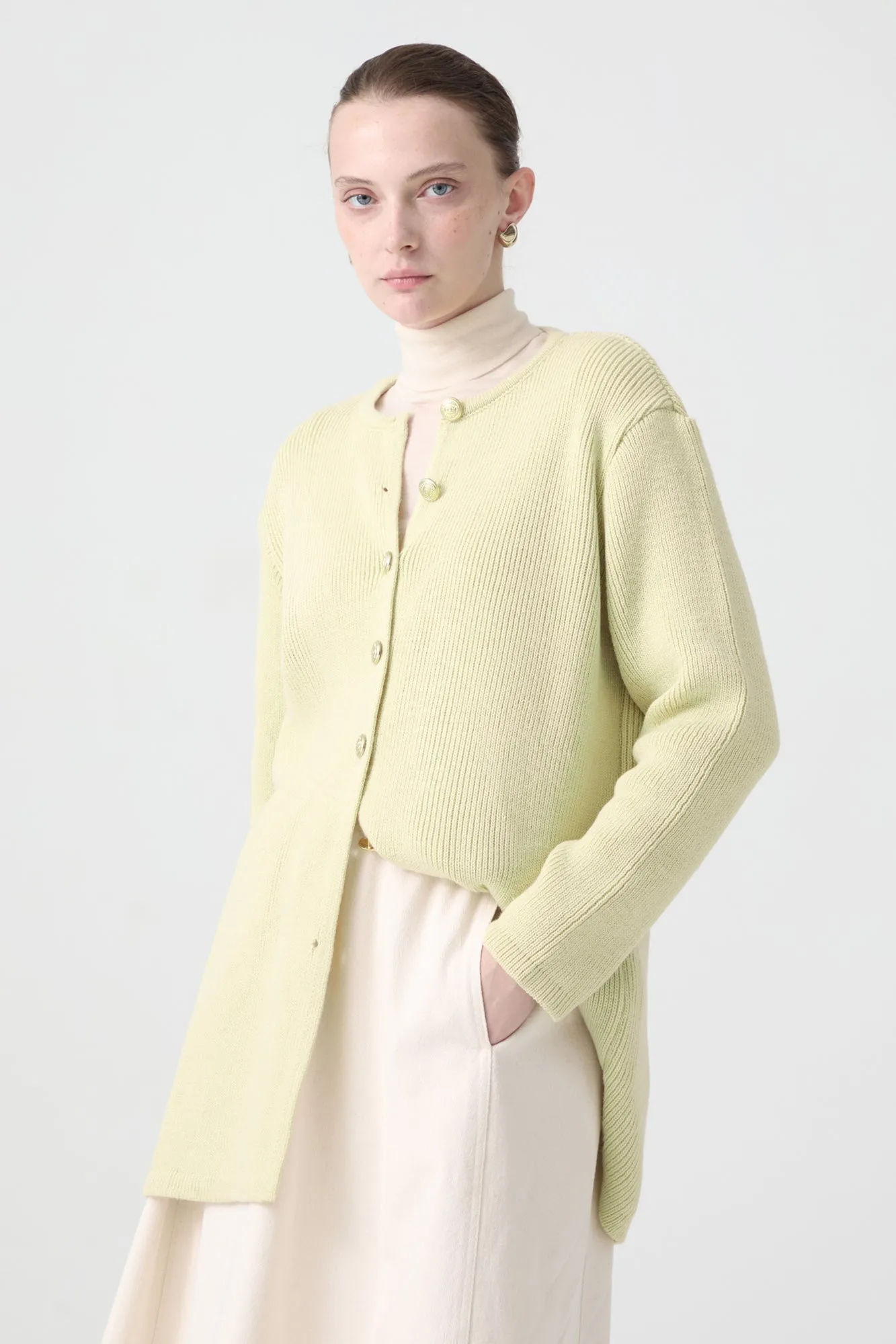 BUTTONED LONG CARDIGAN