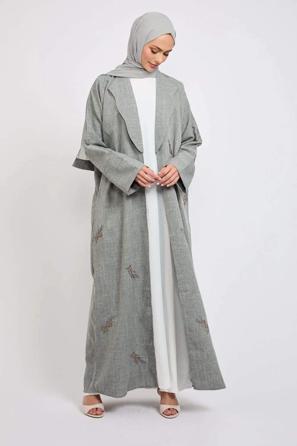 Four Piece Embroidered Open Abaya Set - Frosted Mint