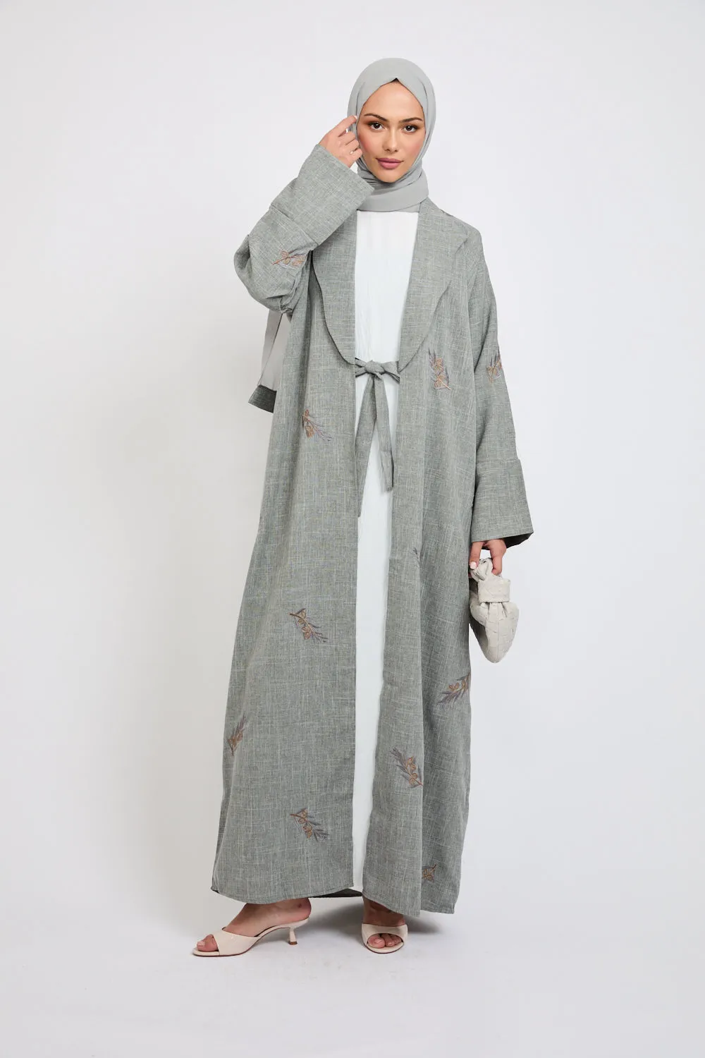 Four Piece Embroidered Open Abaya Set - Frosted Mint