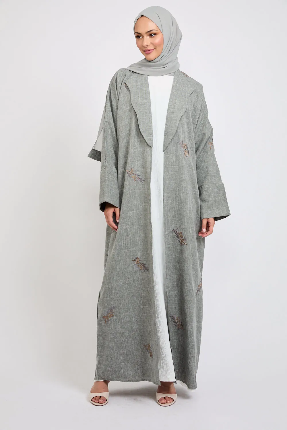 Four Piece Embroidered Open Abaya Set - Frosted Mint