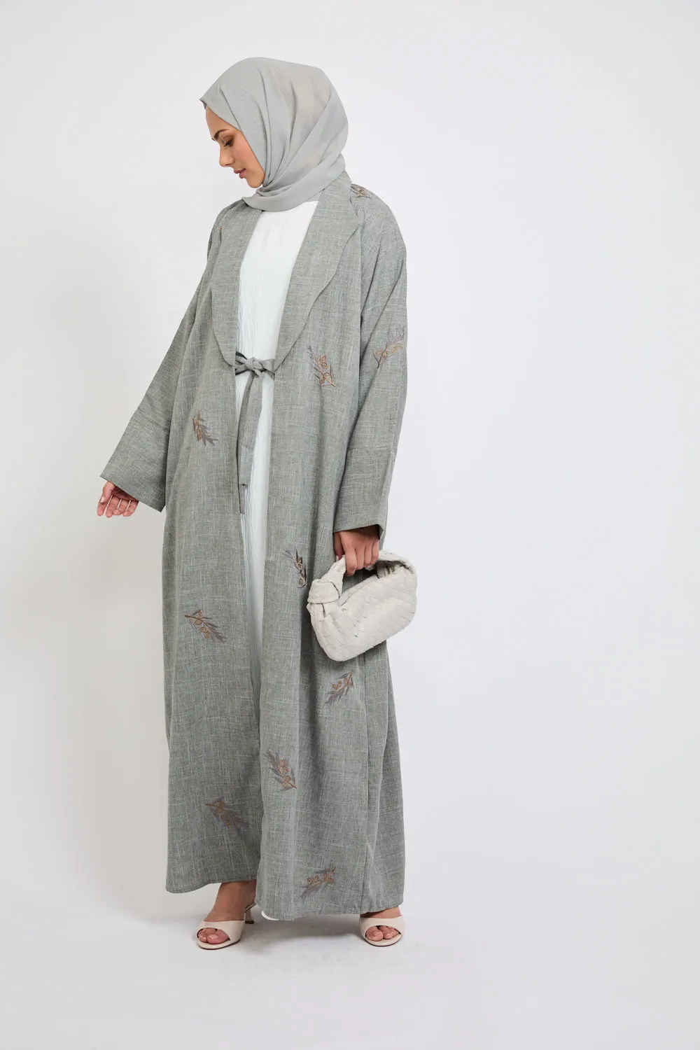 Four Piece Embroidered Open Abaya Set - Frosted Mint