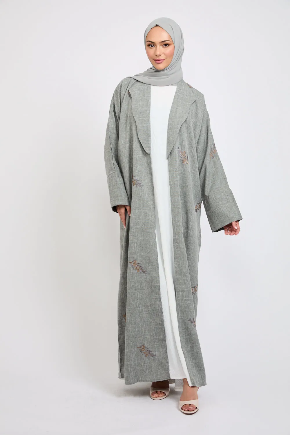 Four Piece Embroidered Open Abaya Set - Frosted Mint