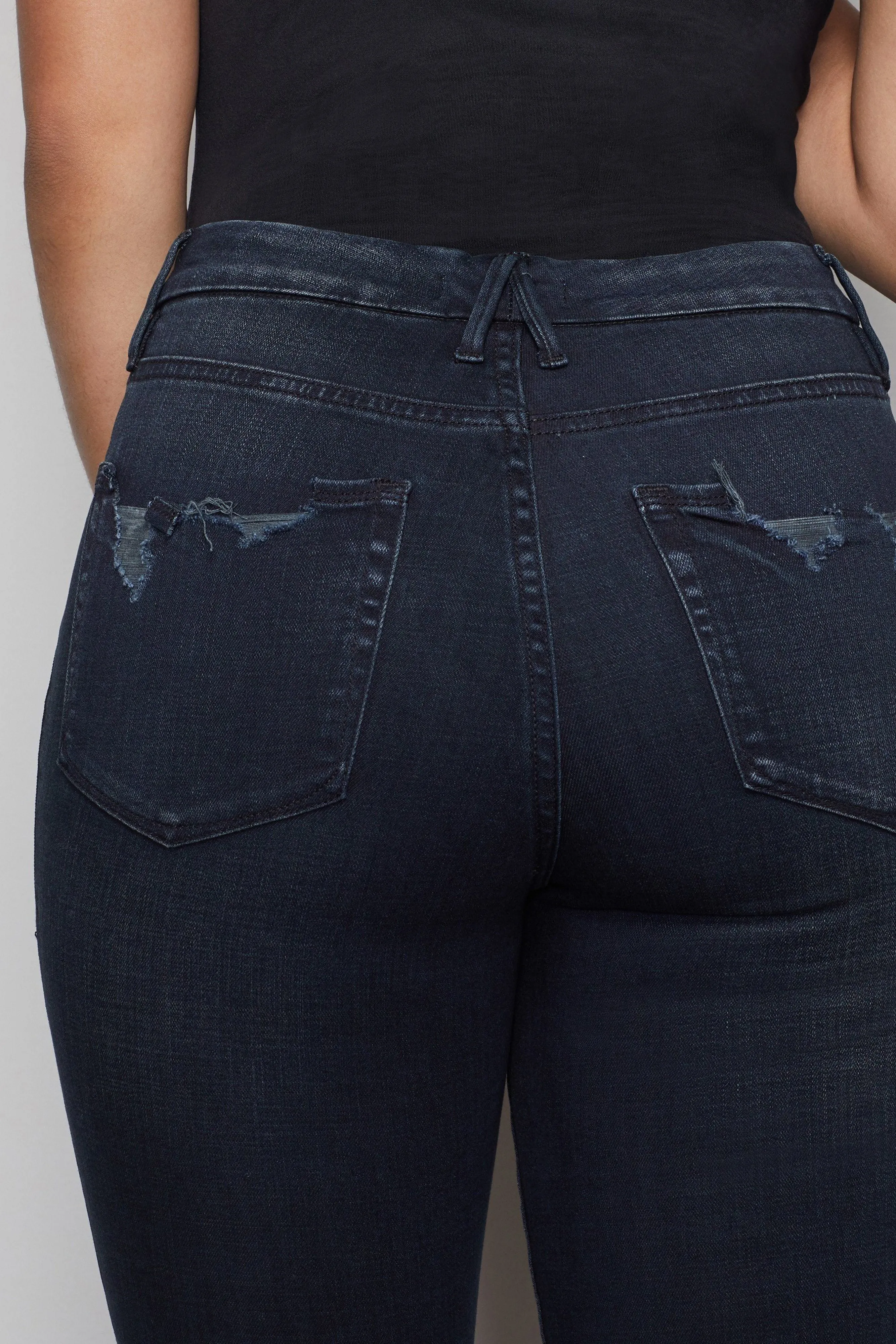 GOOD WAIST CROP | BLUE321