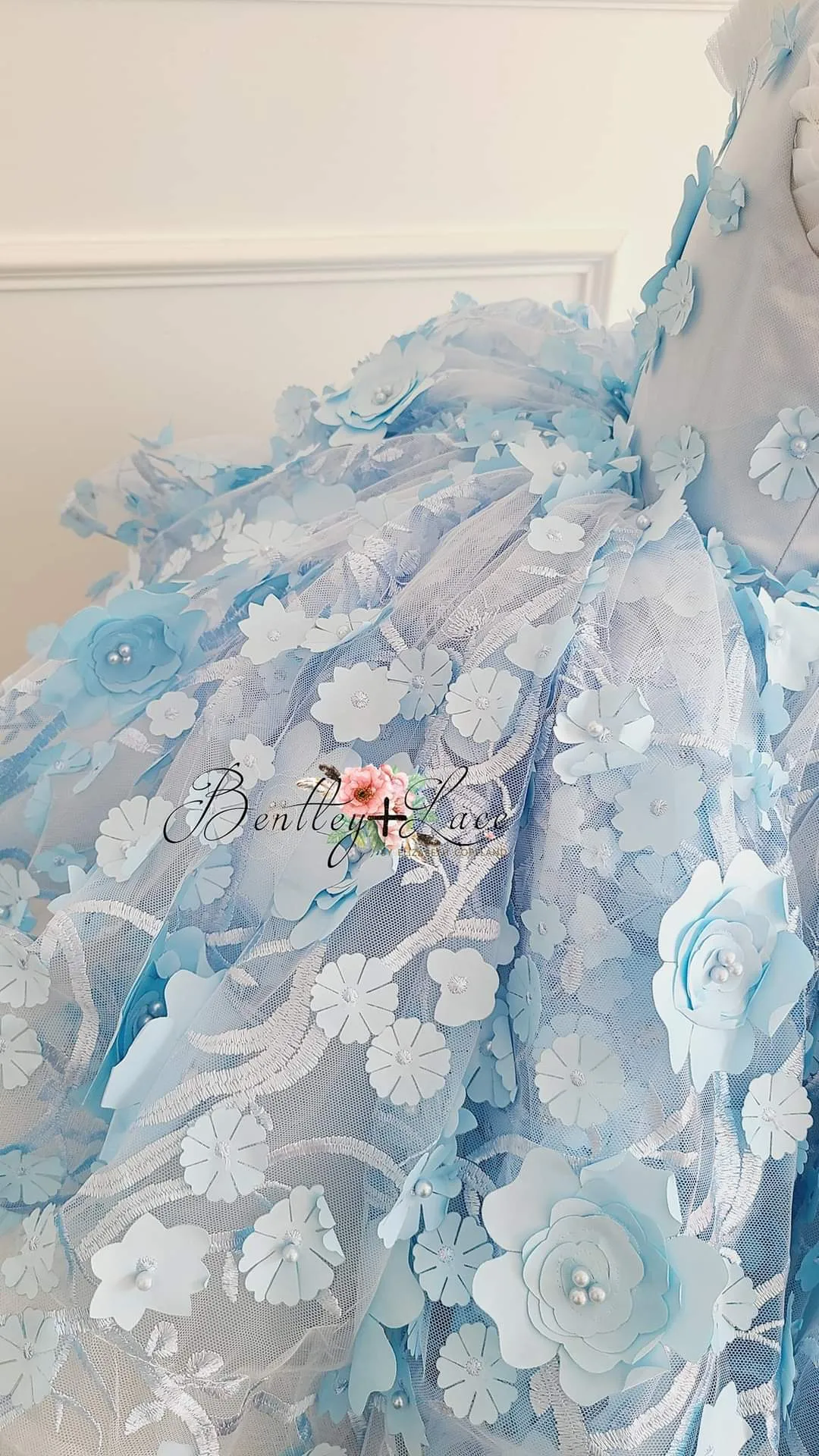 Guc- retired rental "April" - High Low Length Dress ( 2 Year - Petite 4 Year)