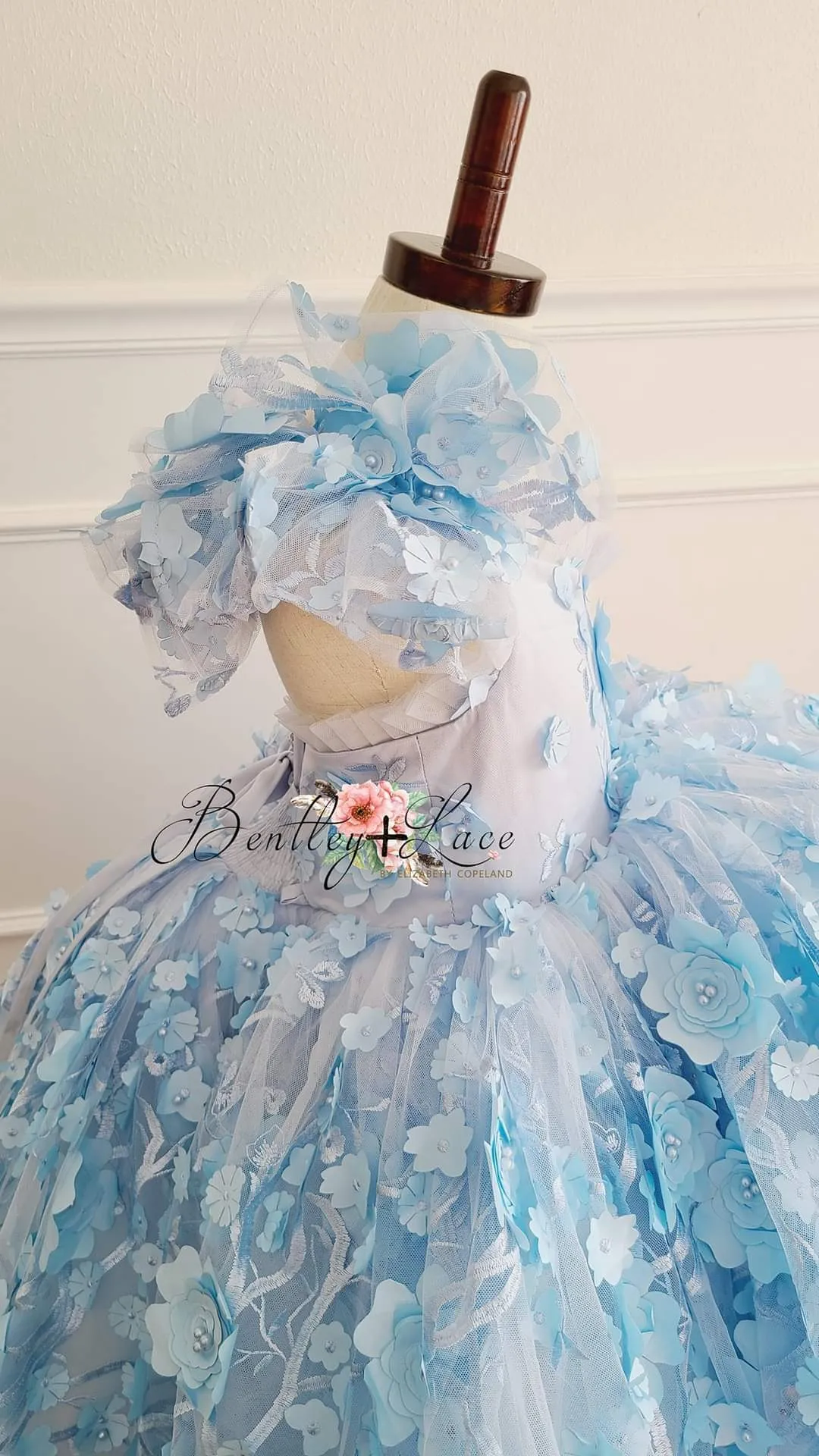 Guc- retired rental "April" - High Low Length Dress ( 2 Year - Petite 4 Year)