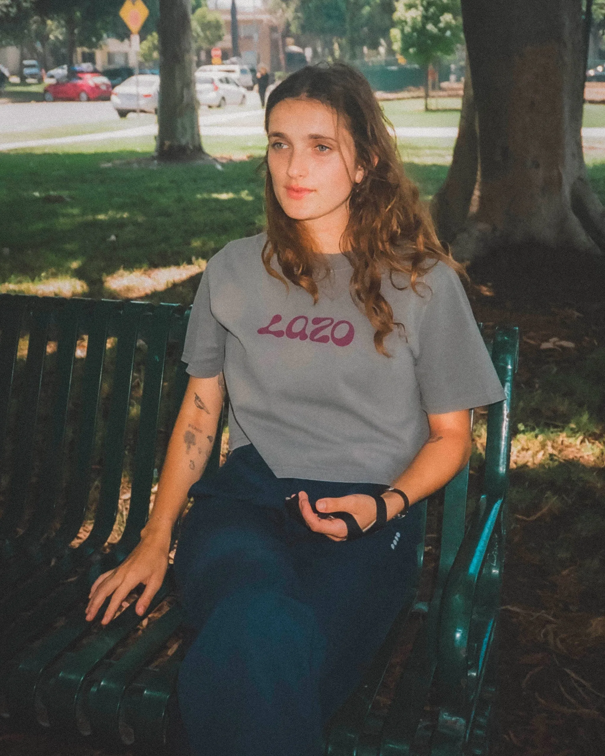Lazo Crop Tee with Classic Logo - Gray